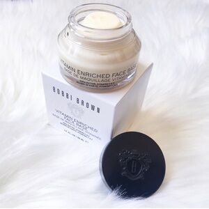 Bobbi Brown Vitamin Enriched Face Base